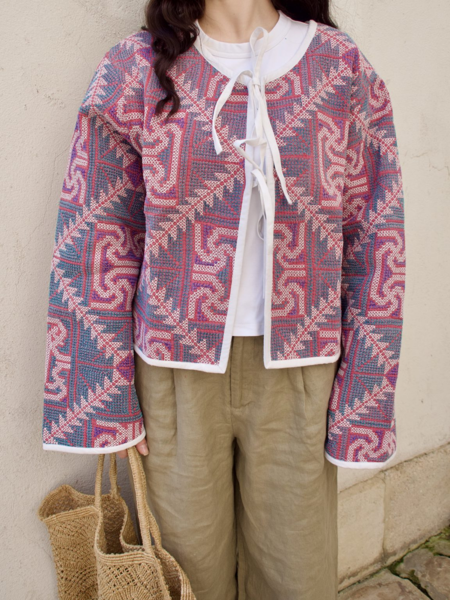 Veste cerise kantha à motifs