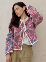 Veste cerise kantha à motifs